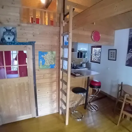 Normandy Horská chata Gagny